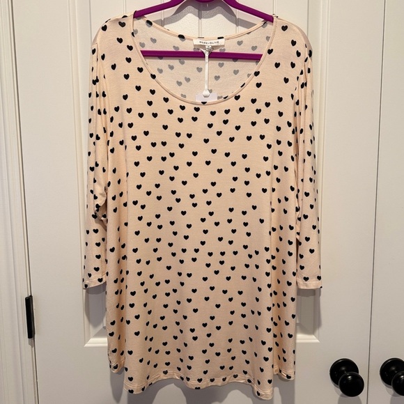 NEW Rose & Olive Cream Heart Print Blouse - Picture 1 of 6